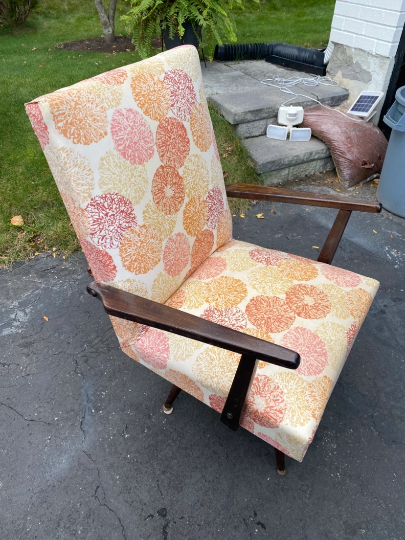 Vintage Mid-Century Swivel Armchair