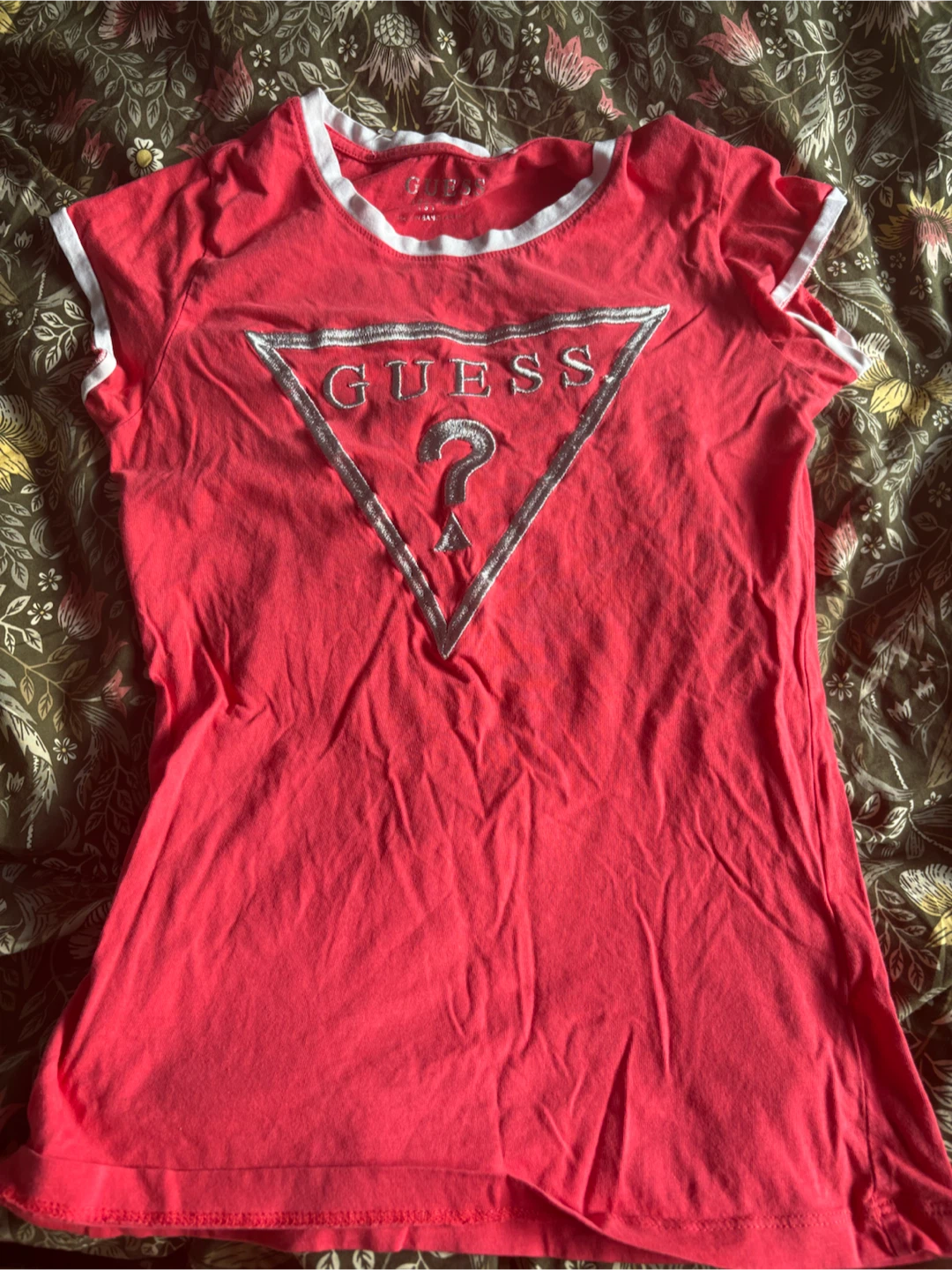 Guess Pink T-Shirt Size Small