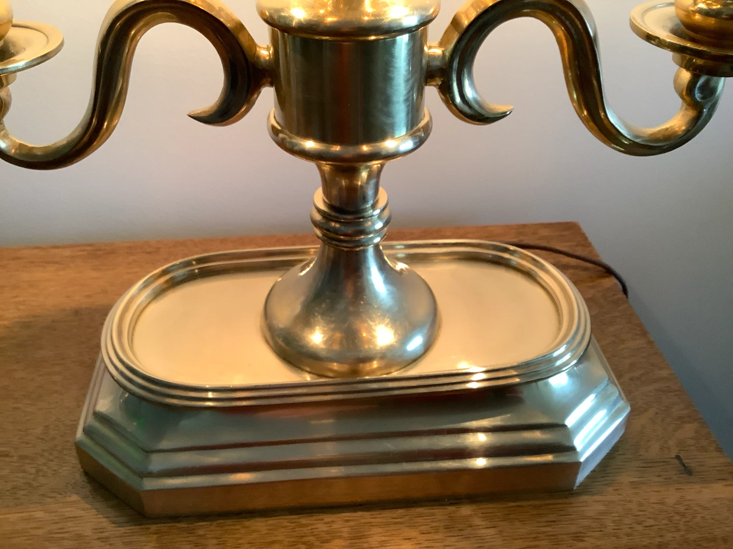 Vt Brass Bouillotte Lamp w Black Tole Brass Interior Shade 🐞 - photo 3