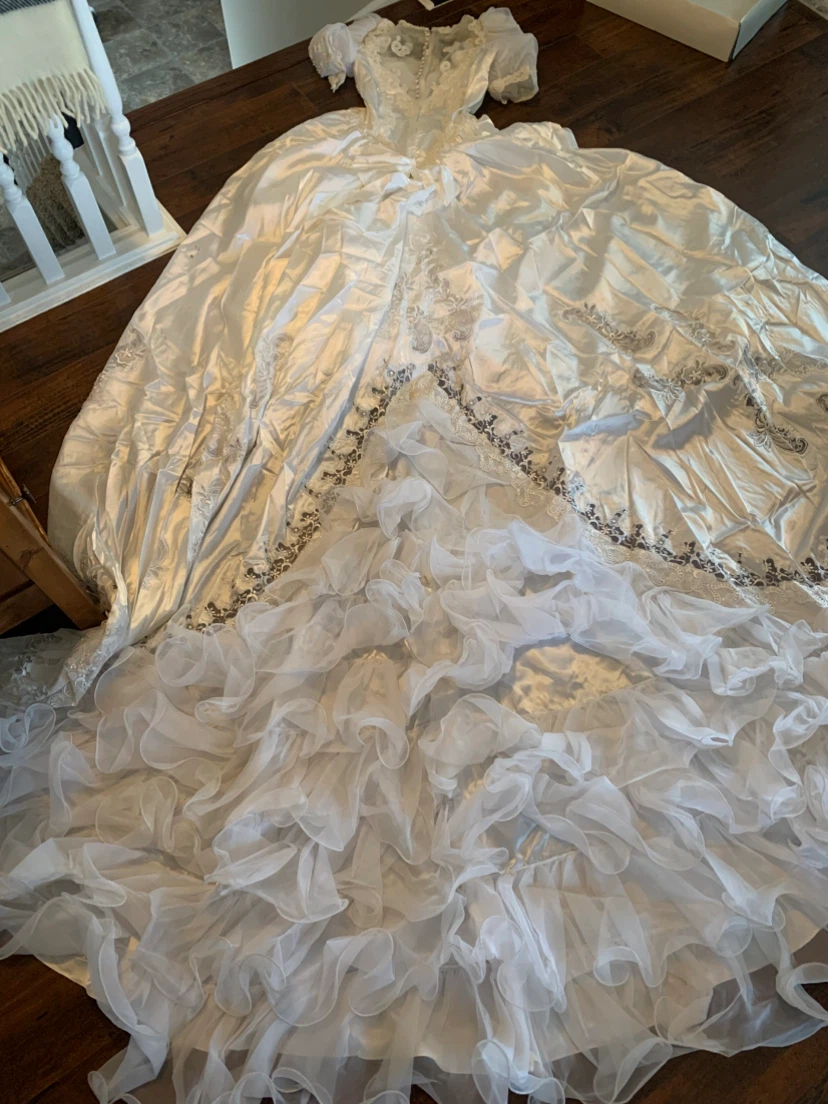 Wedding Dress-(1990’s) - photo 3