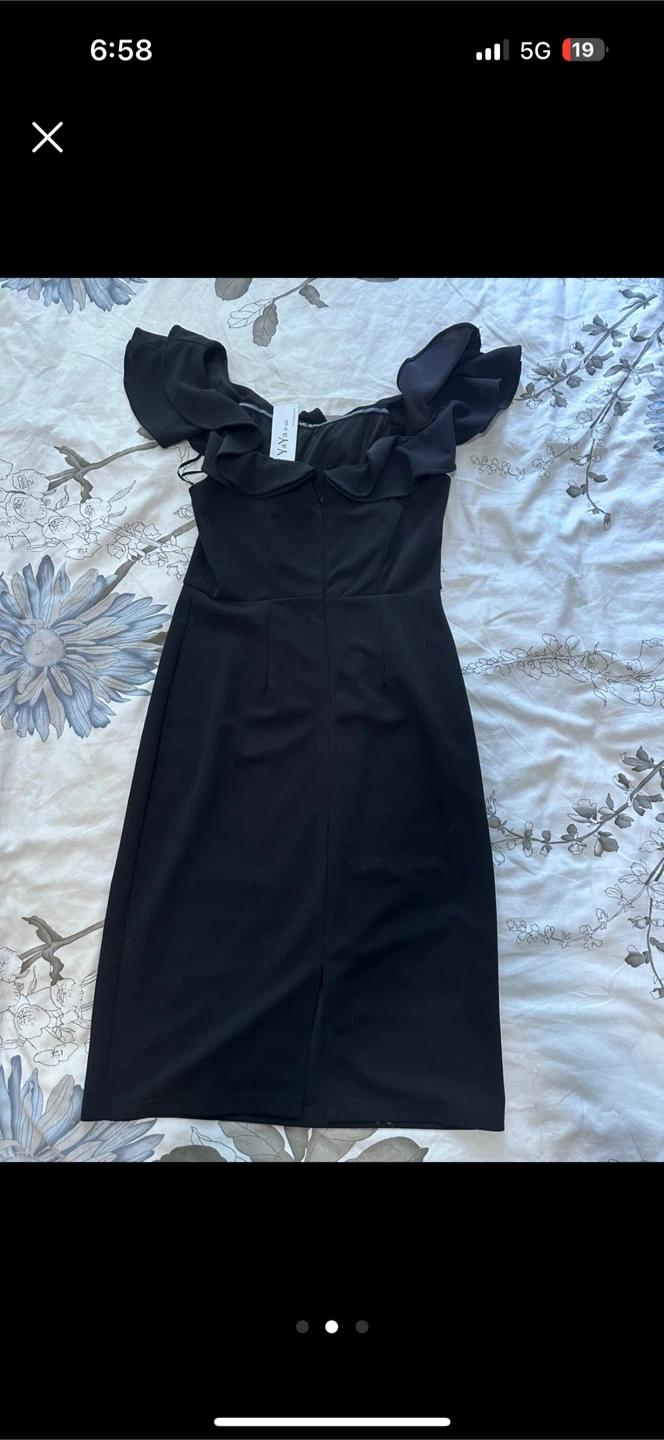 Black Ruffle Off-Shoulder Dress - photo 2