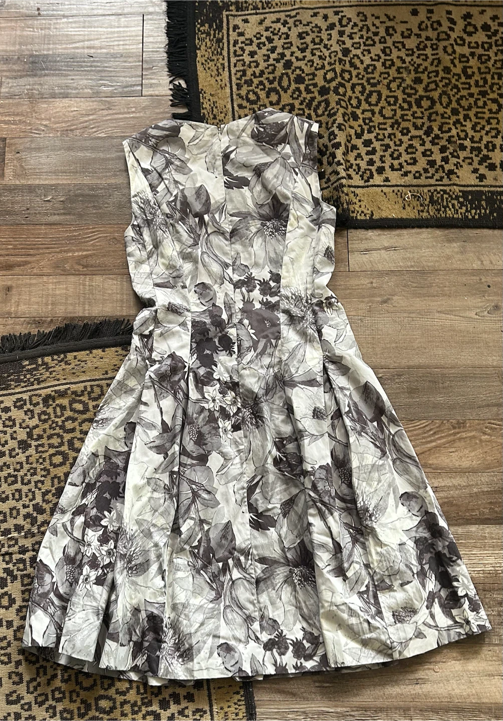 Lord & Taylor Floral Sleeveless Dress - Size 2 - photo 3