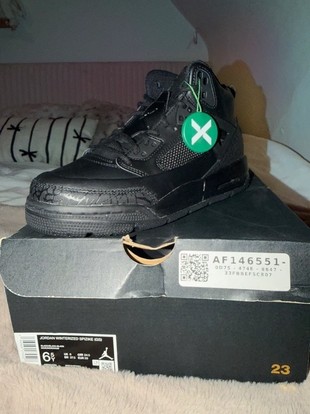 Jordan Winterized Spizike (GS) Black - photo 2
