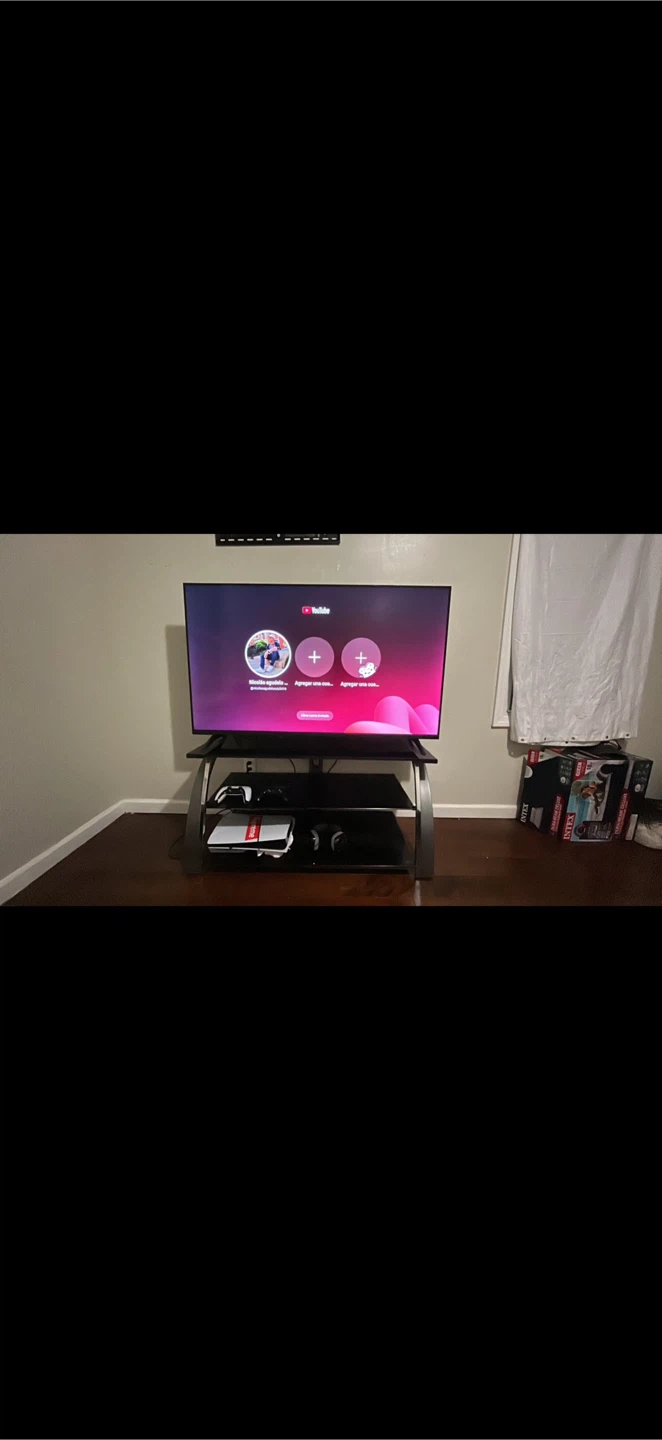 TV 55’’ with table
