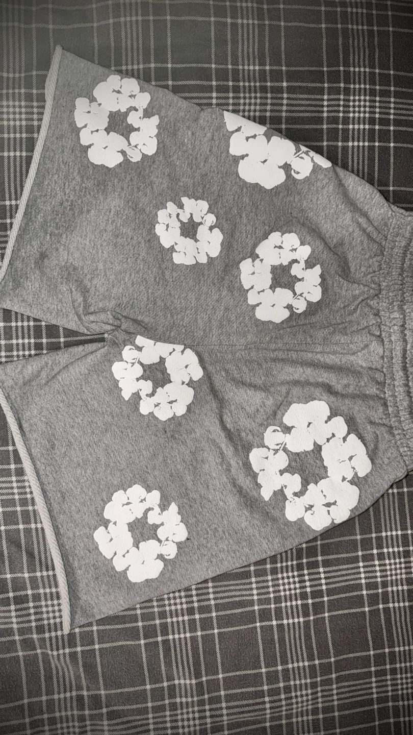 Denim Tears The Cotton Wreath Shorts Grey - photo 2