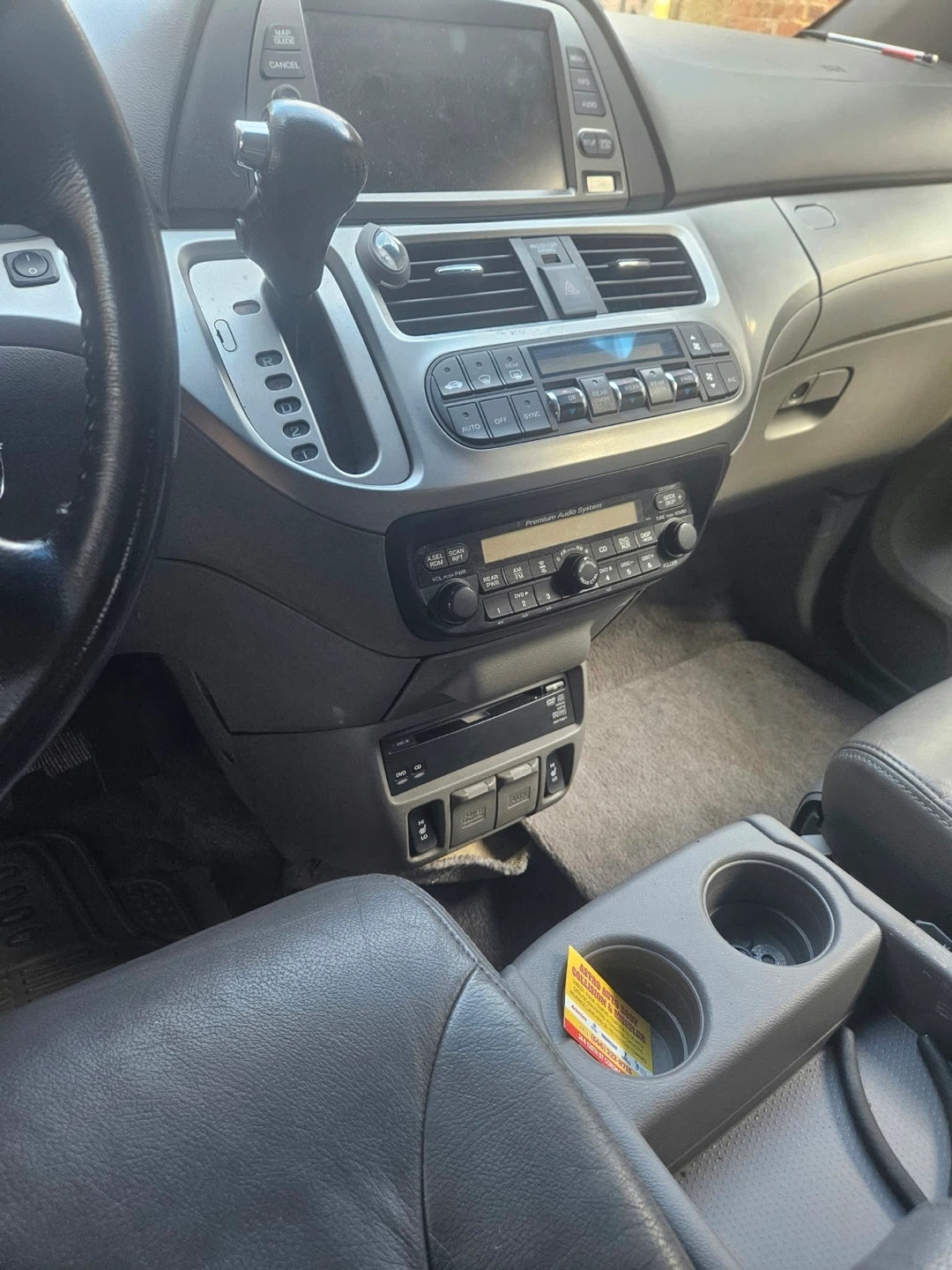 2010 HONDA ODYSSEY Touring - photo 5
