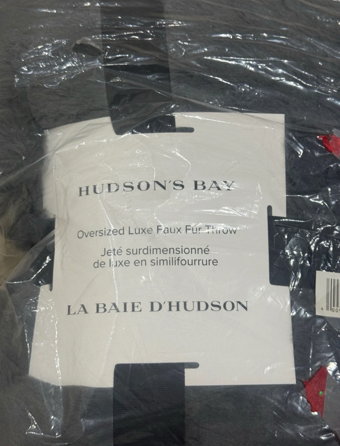 Hudson's Bay Oversized Luxe Faux Fur Throw - photo 2