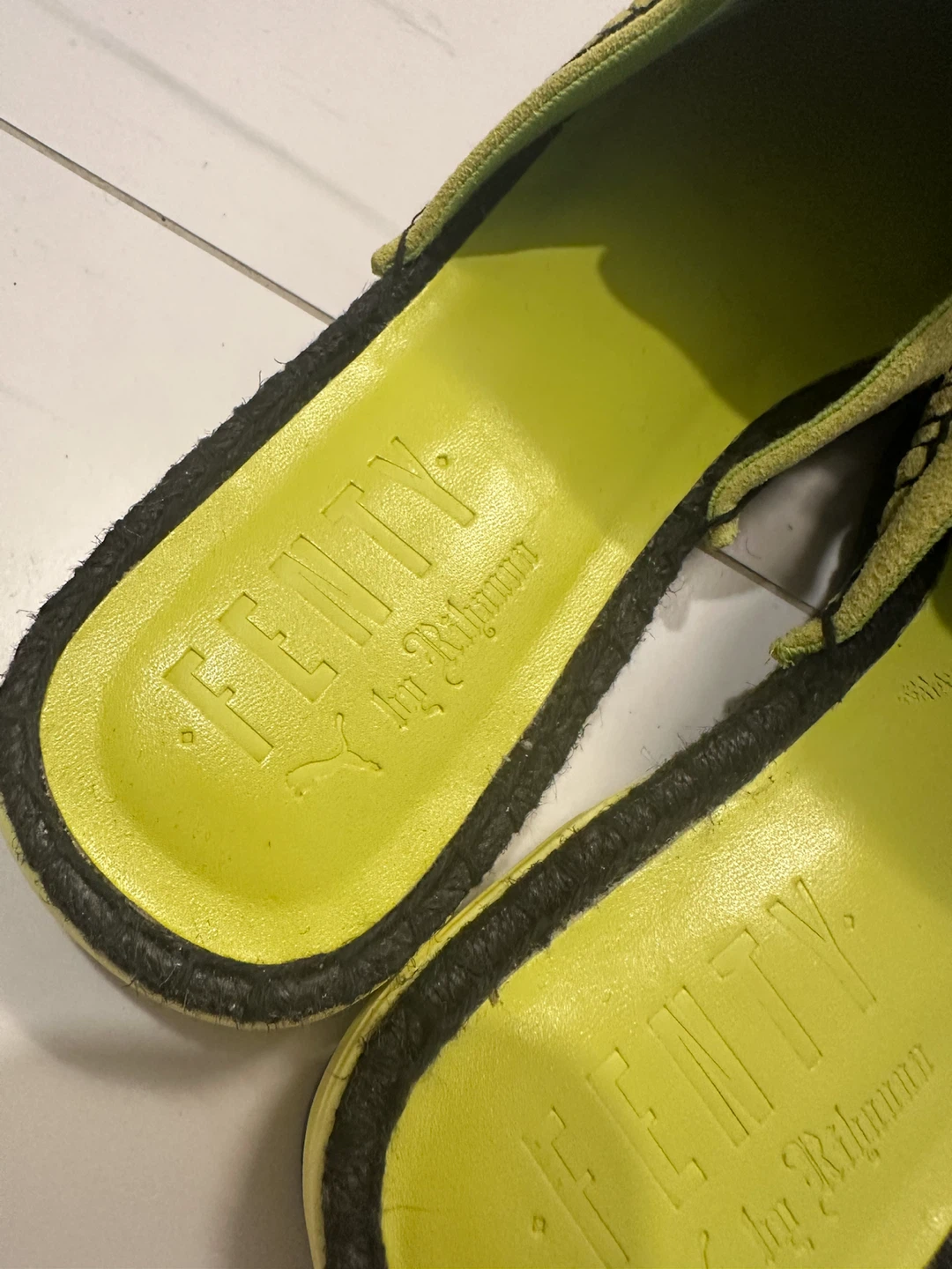 New Fenty x Puma indoor/ outdoor Slides - photo 5