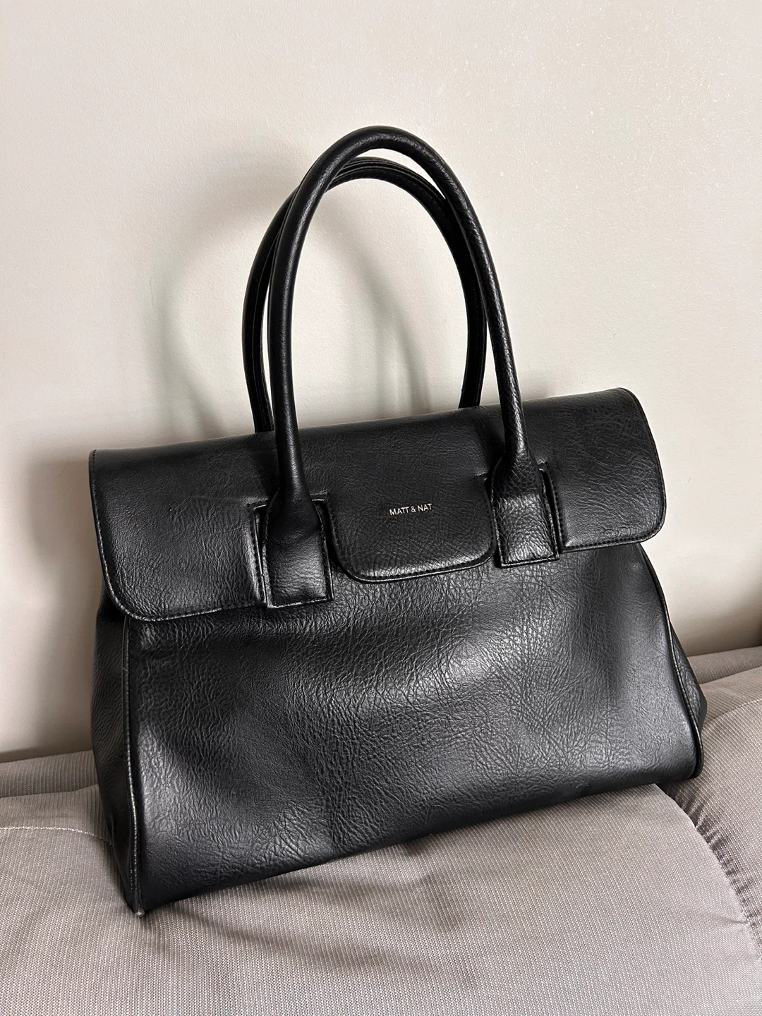 Matt & Nat “Clarke” Unisex Black Satchel Handbag