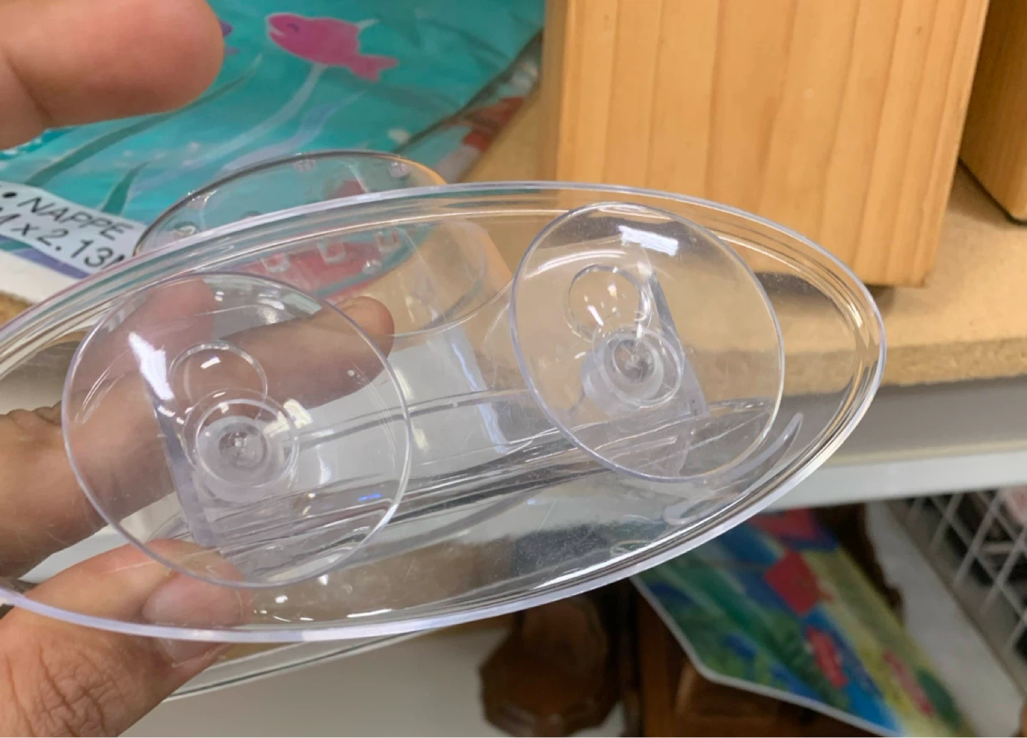 0.50 cent Clear Suction Cup Soap Dish - photo 2