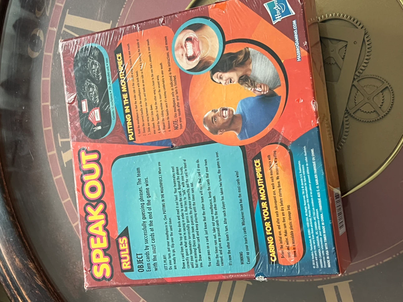 Speak Out Board Game - photo 2
