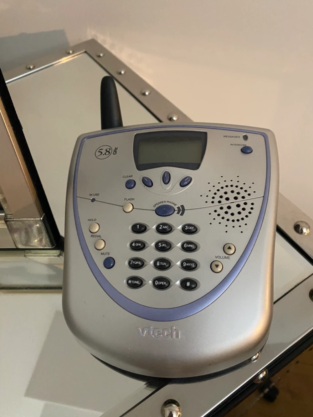 Panasonic DECT 6.0 and VTech 5.8 GHz Telephones - photo 2
