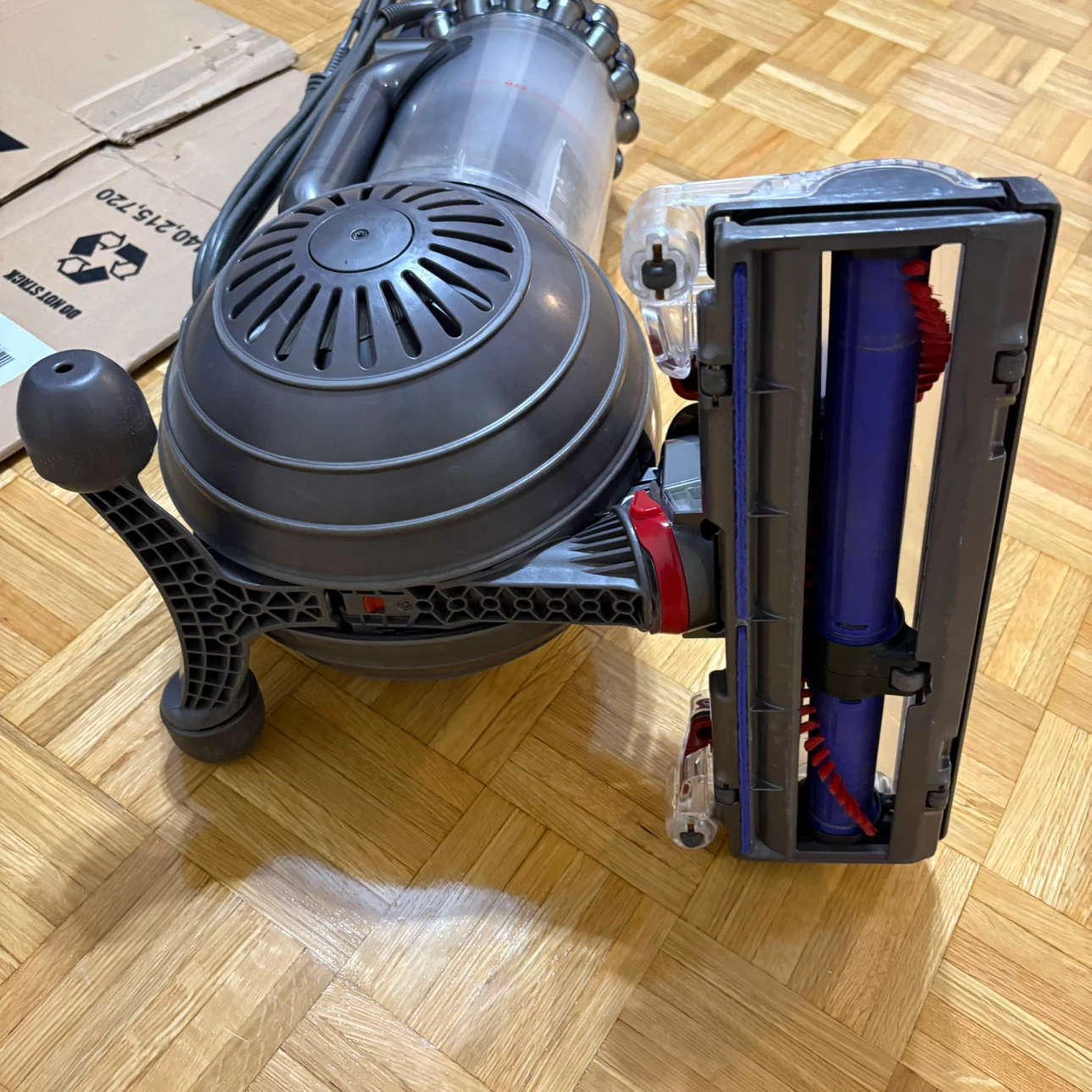 Dyson DC77 big ball cinetic animal upright vacuum cleaner - photo 5