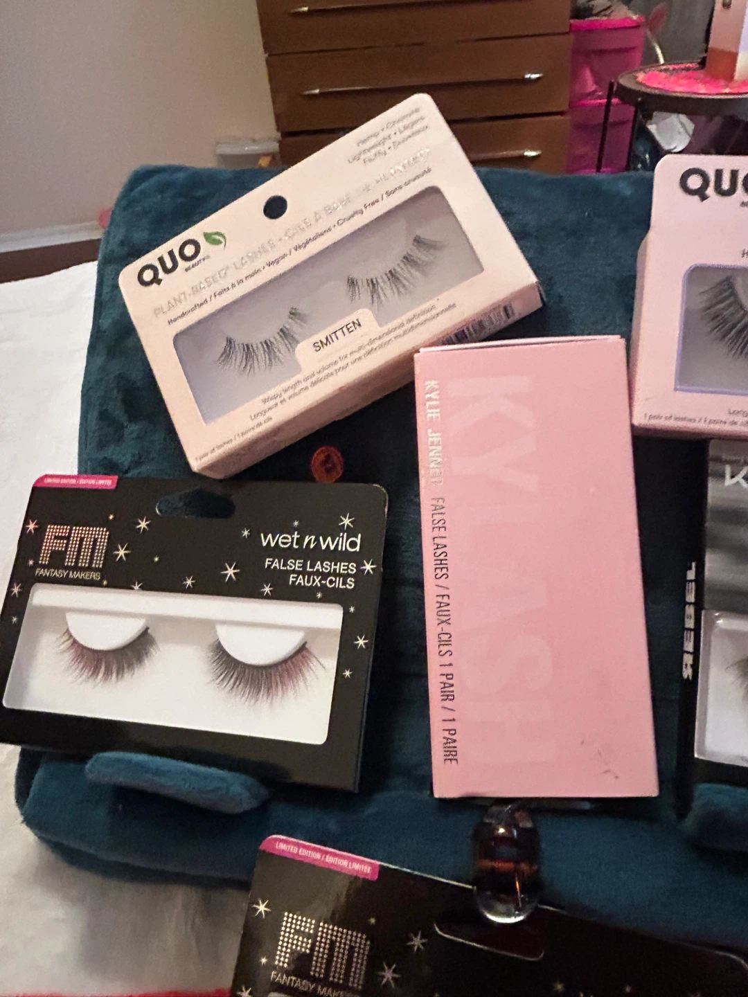 Assorted False Eyelash Collection - photo 3