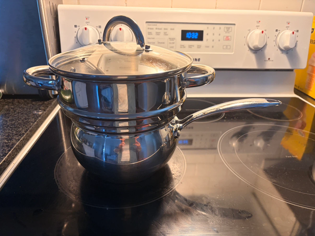 Il Mulino New York stainless steel saucepans