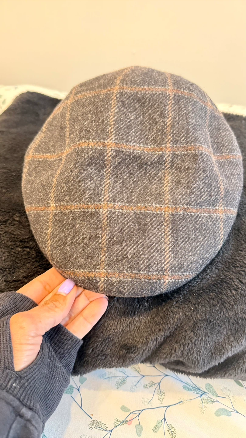 Kangol hat and Goorir Bros hat - photo 2