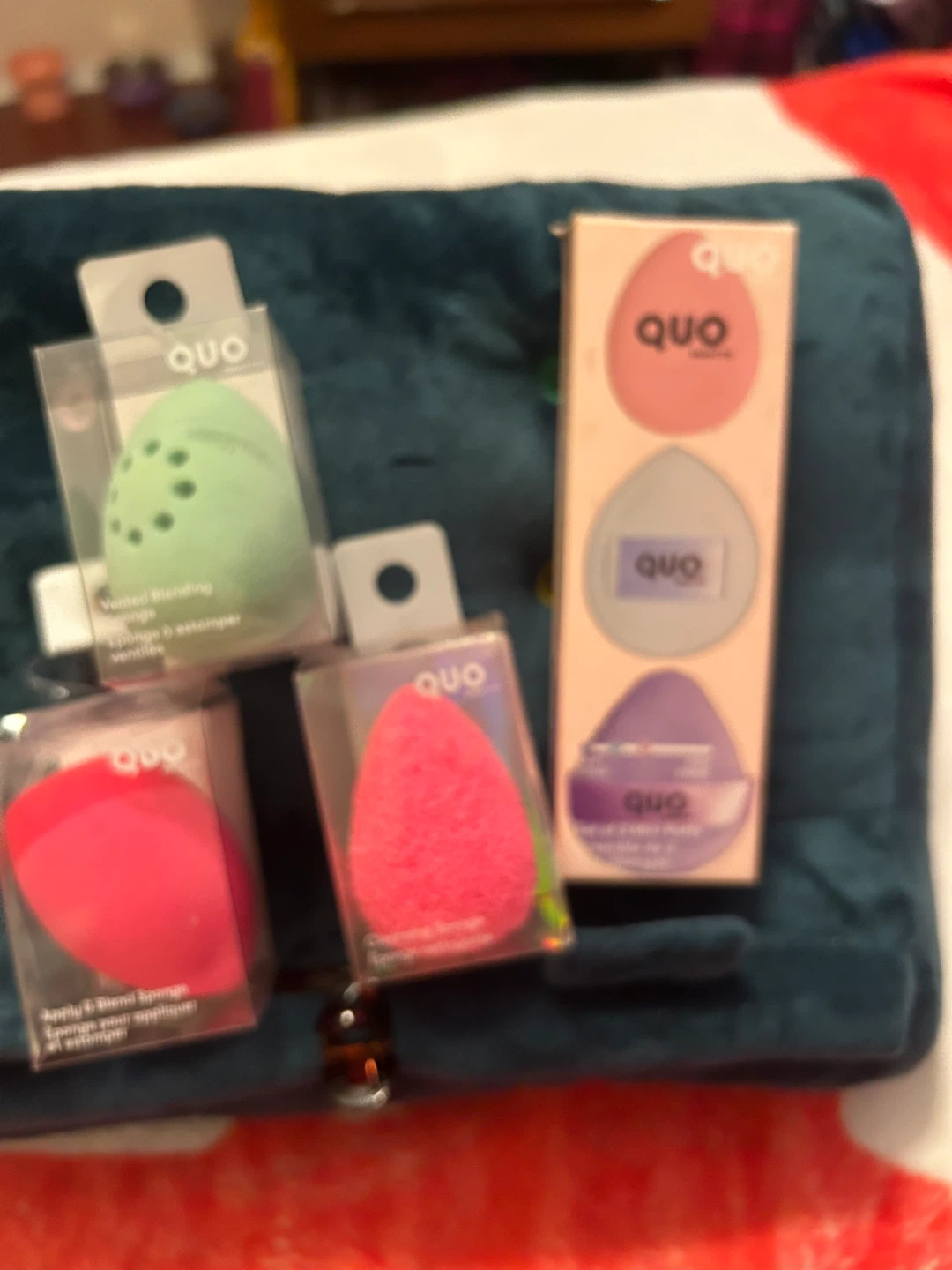 Quo Beauty Makeup Sponges and Mini Puffs Set - photo 3
