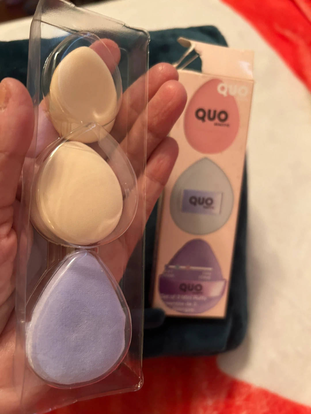 Quo Beauty Makeup Sponges and Mini Puffs Set - photo 5