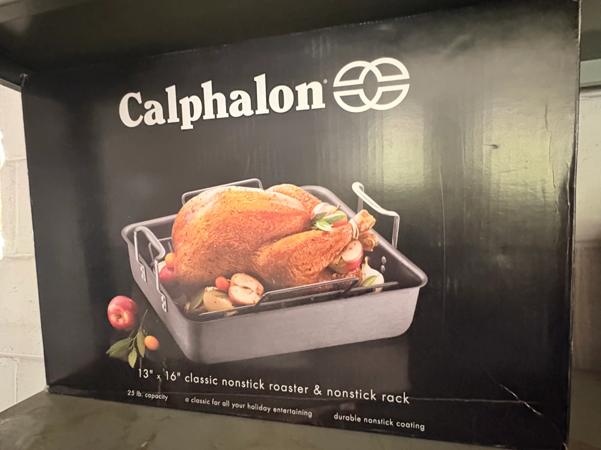 Calphalon 13 x 16 Inch Classic Nonstick Roaster and Rack