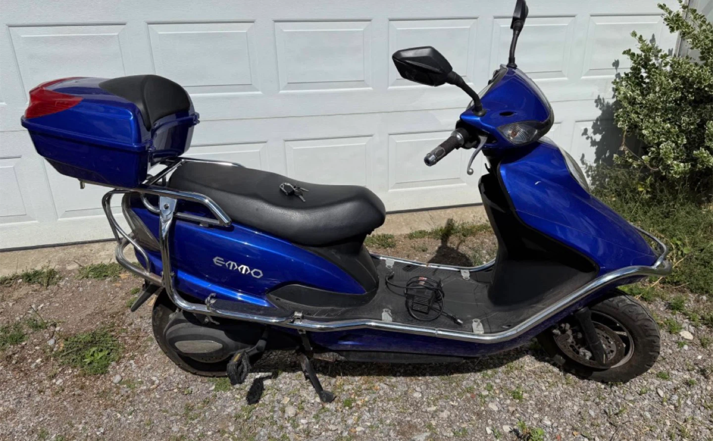 Emmo GT84 Electric Scooter - photo 2