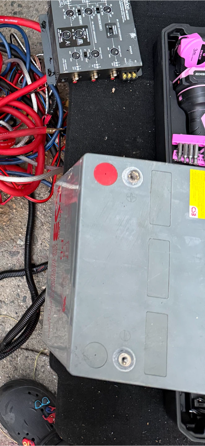 CSB Battery and Clarion MCZ350 Crossover