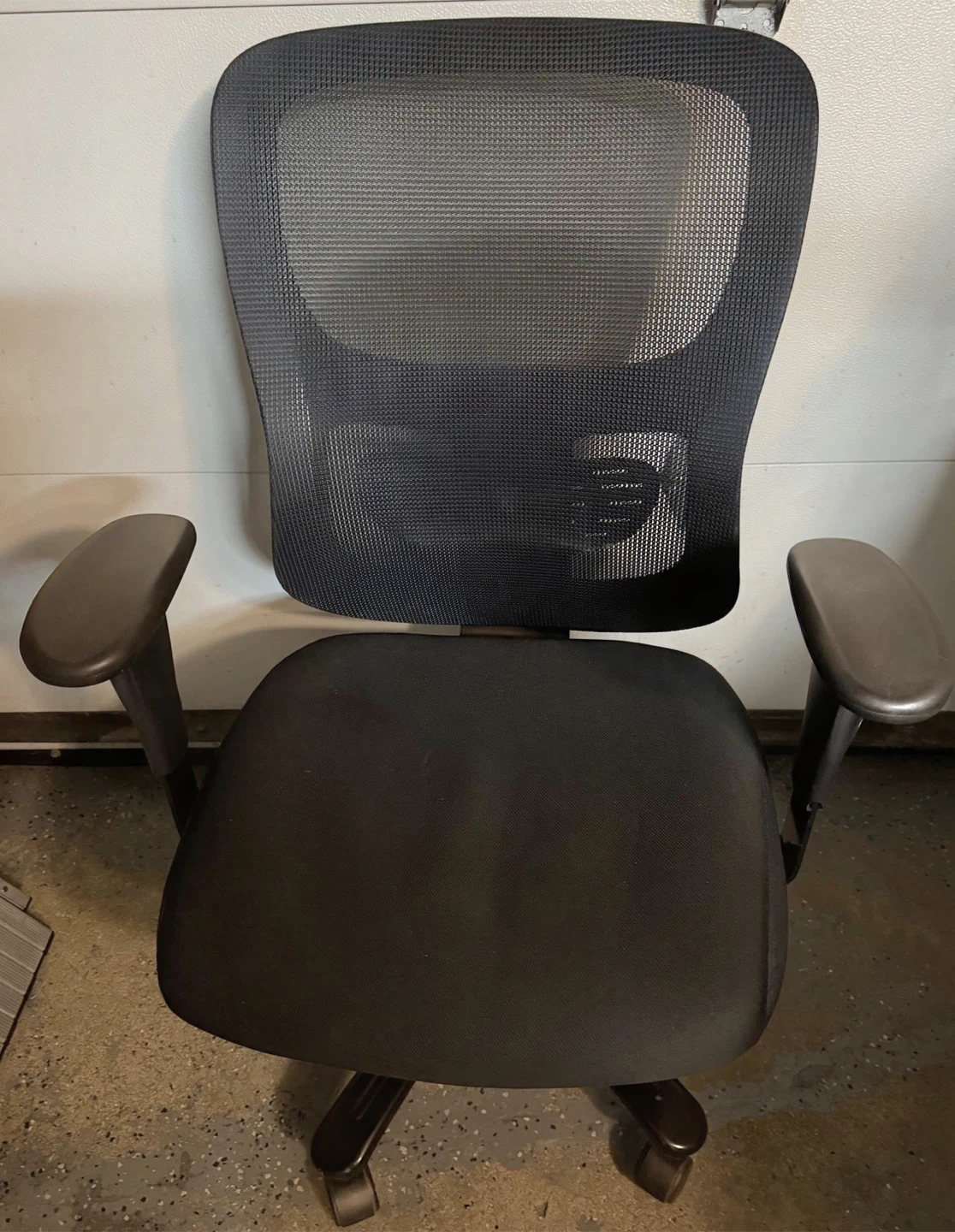 Black Mesh Office Chair