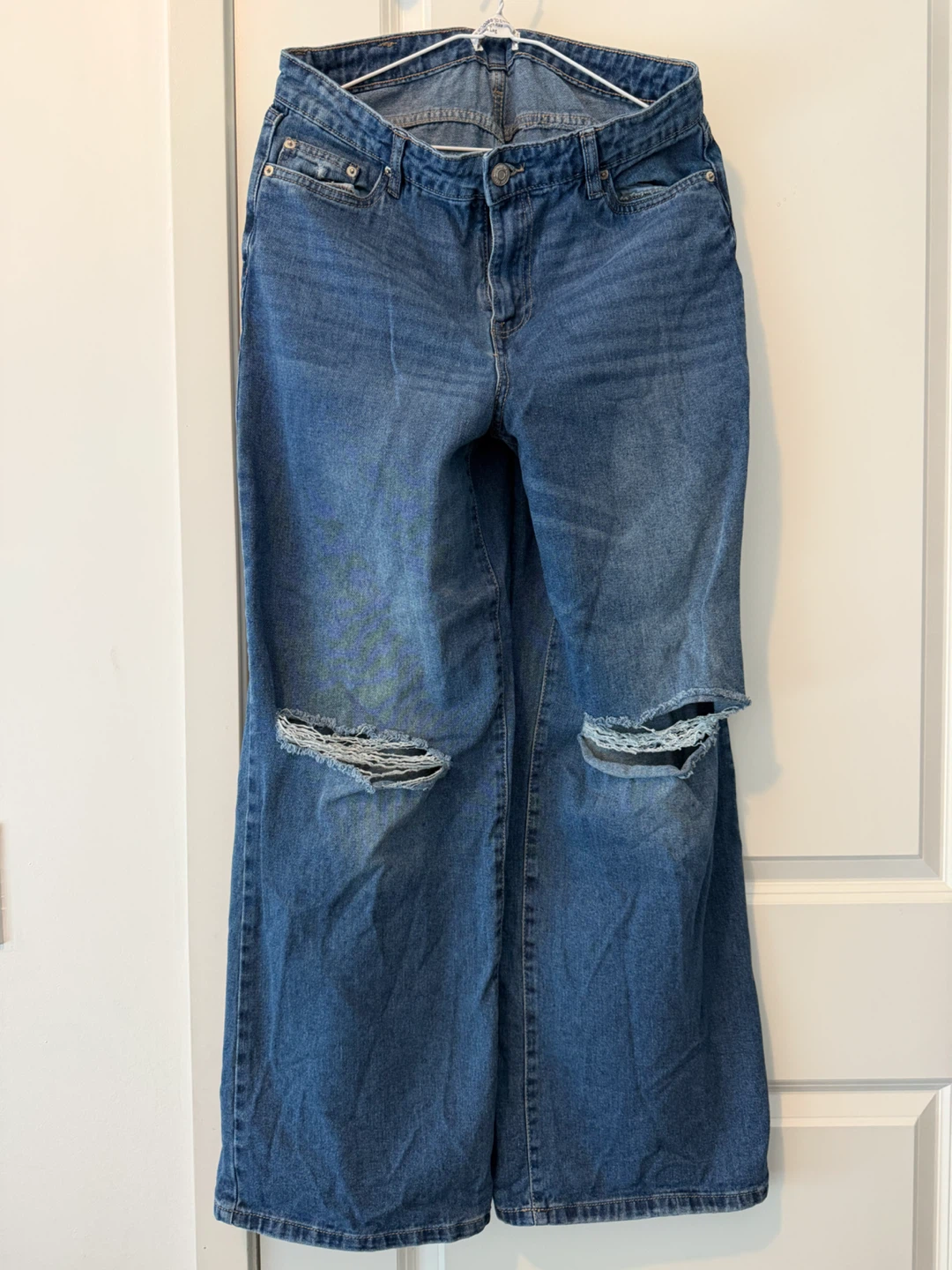 Wide Leg Distressed Jeans