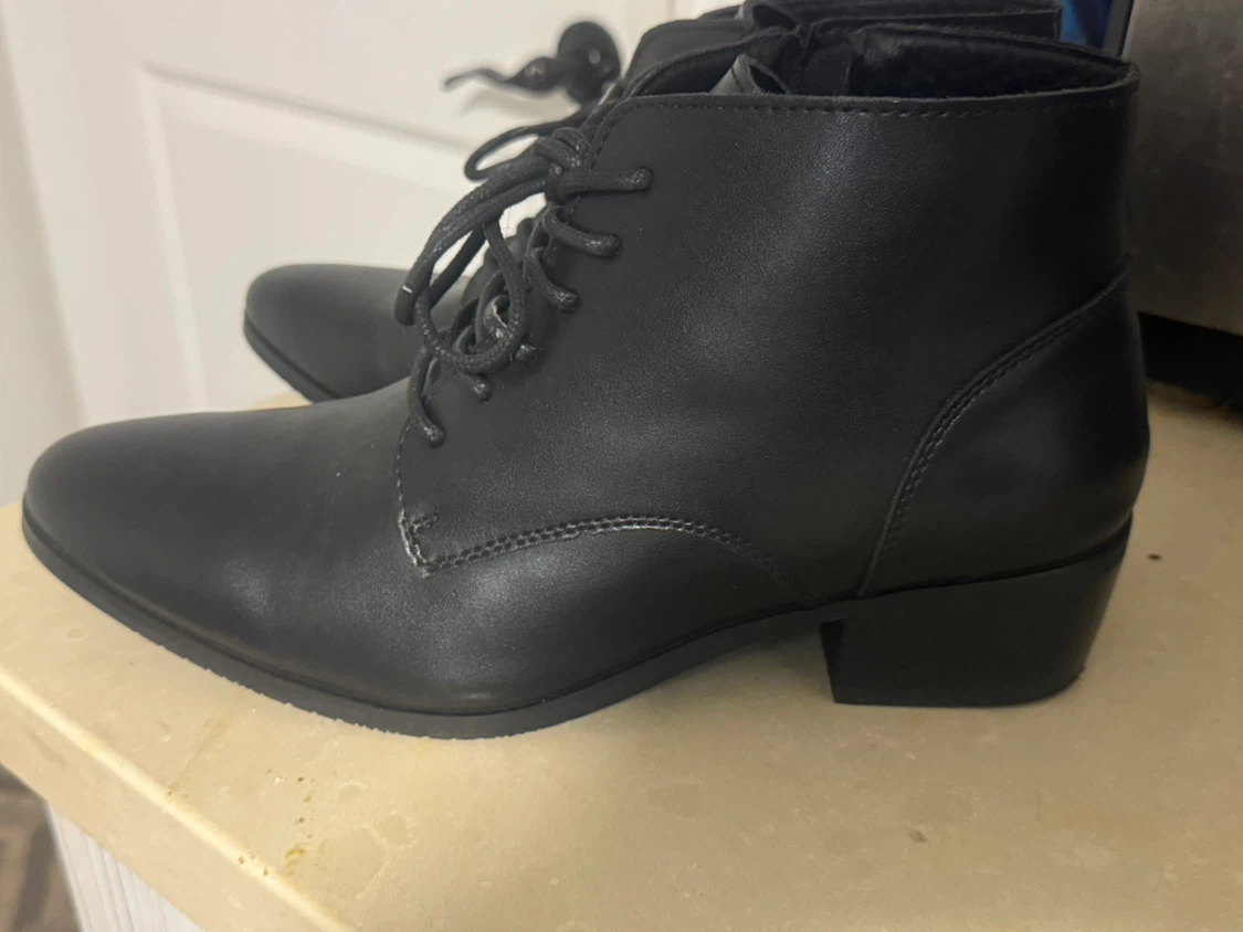 Black Lace-Up Ankle Boots for Man - photo 3