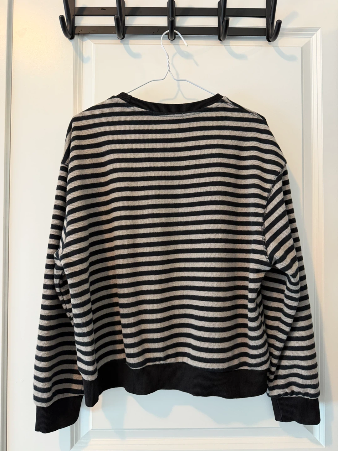 Japanese brand-Black and Grey Striped Sweater - photo 2