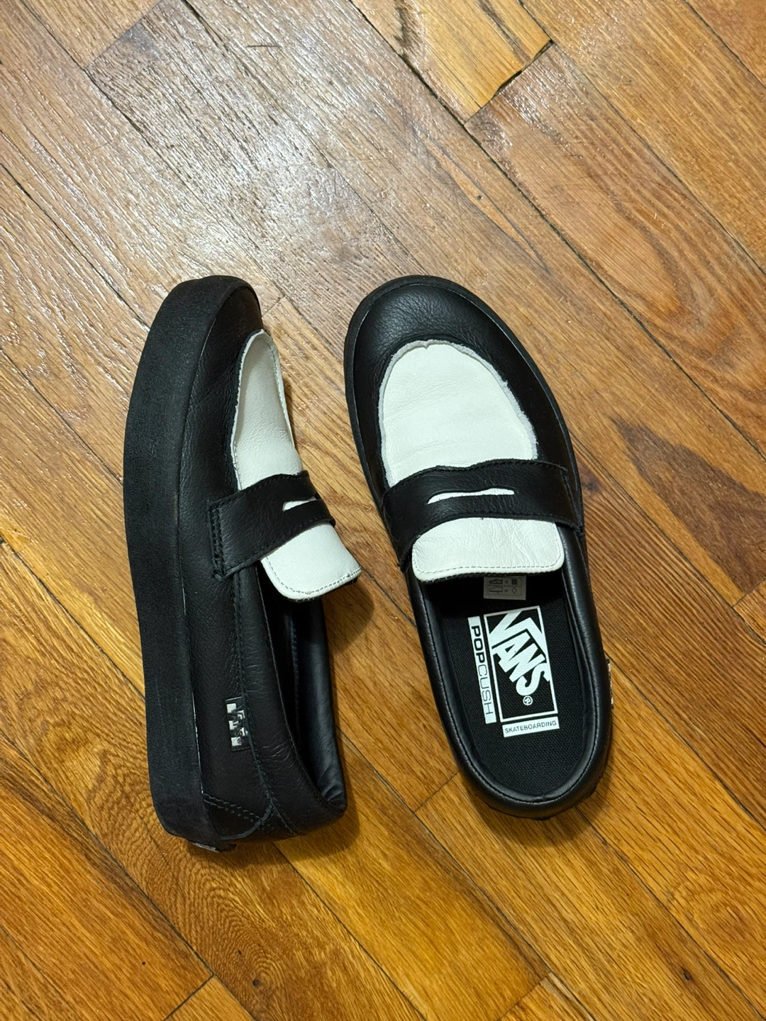 Vans Skateboarding Loafer Black and White - photo 2