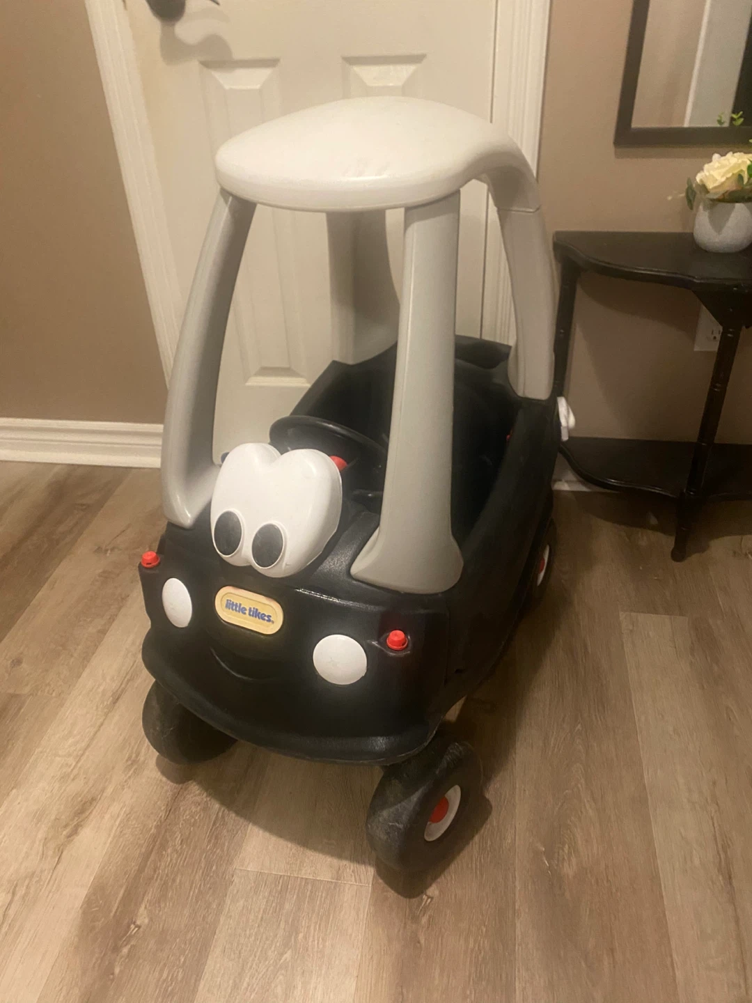 Little Tikes patrol cozy coupe car