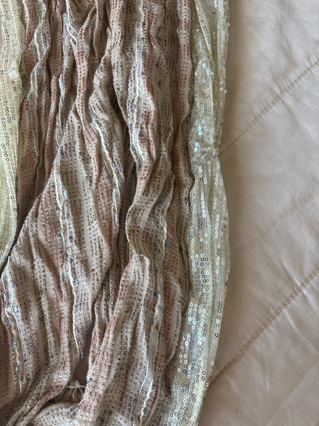 Metallic Sequin Infinity Scarf - photo 2