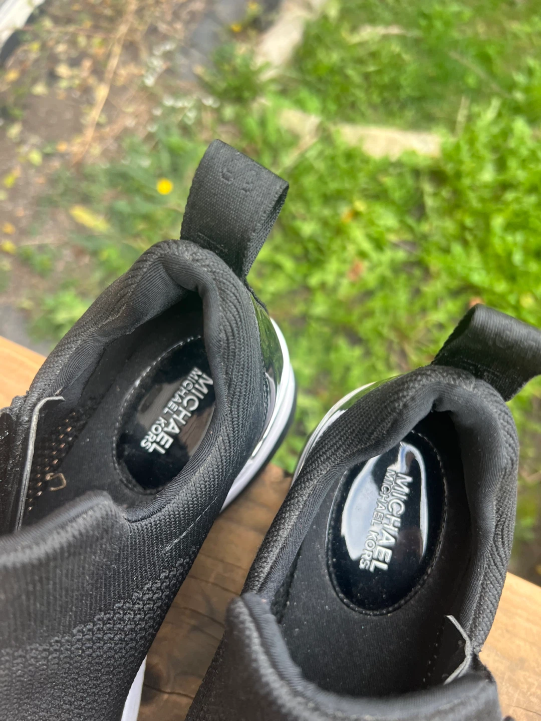 Woman’s Michael Kors Black wedge Sneakers size 8 - photo 3