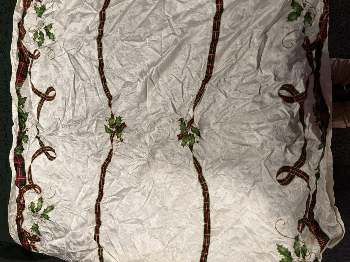 Lenox Holiday Tablecloth - photo 2