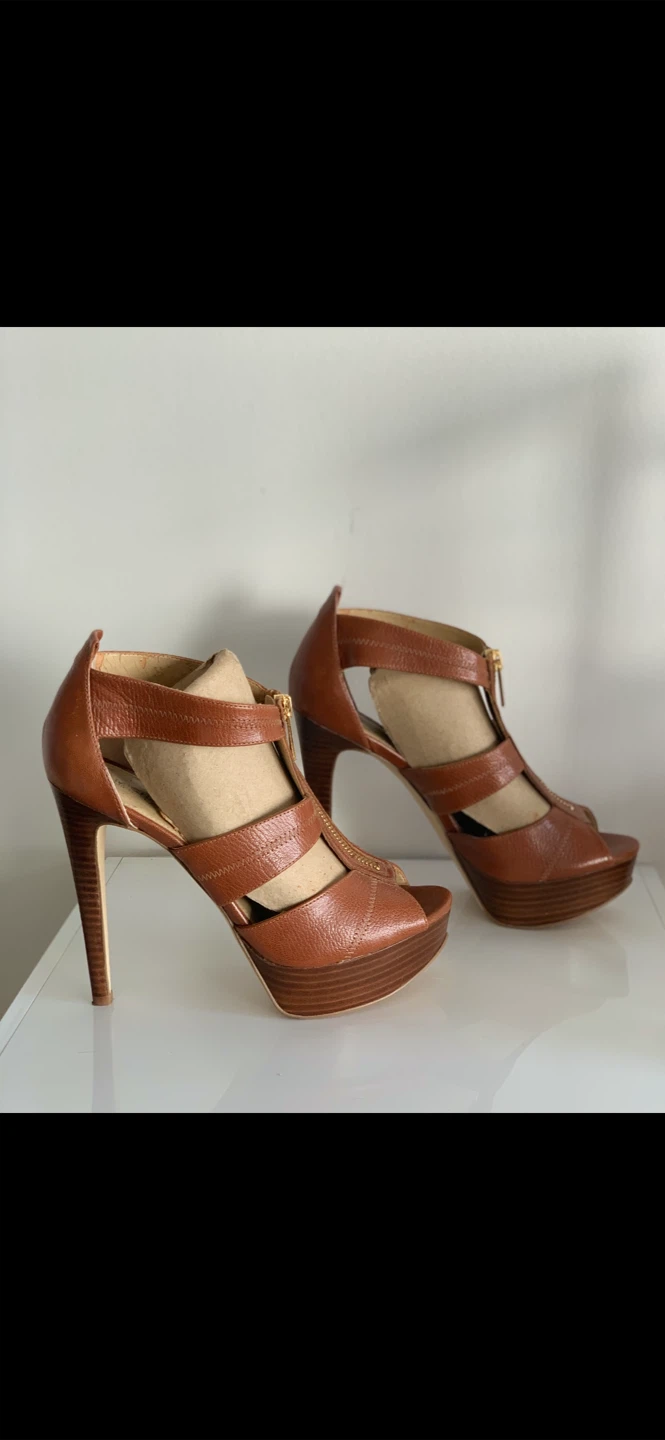 MICHEAL by Micheal Kors- Tan Leather Heeled Platform Sandals