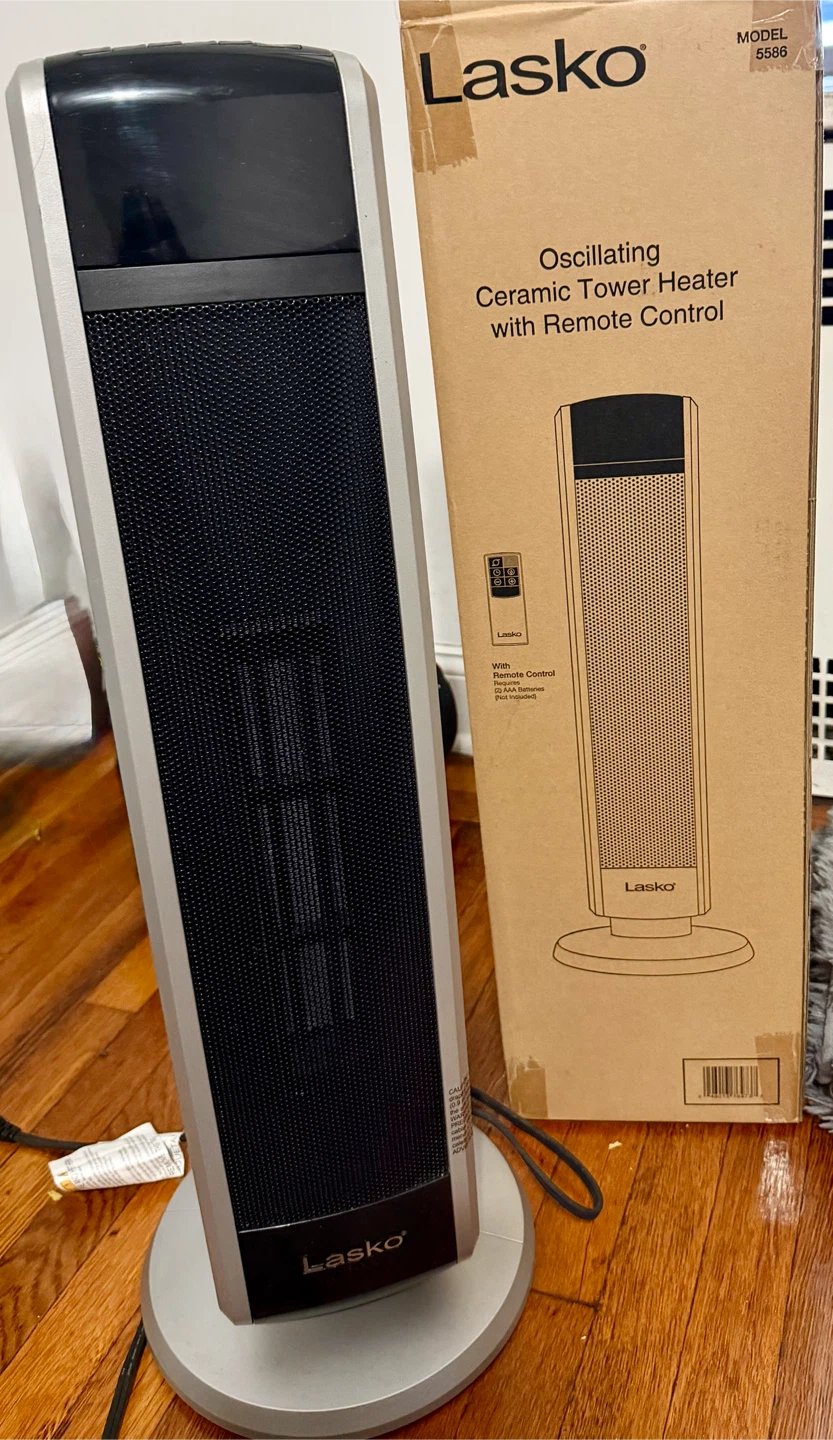 Lasko Oscillating Ceramic Tower Heater 5586