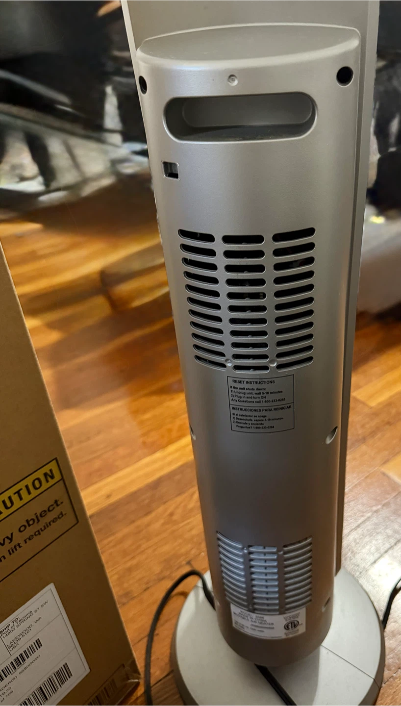 Lasko Oscillating Ceramic Tower Heater 5586 - photo 3