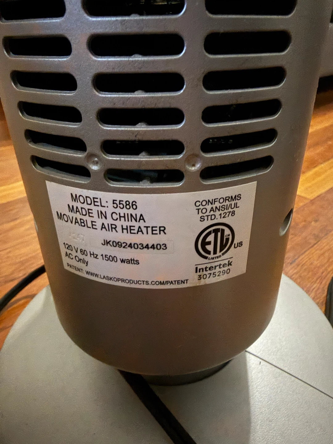 Lasko Oscillating Ceramic Tower Heater 5586 - photo 4