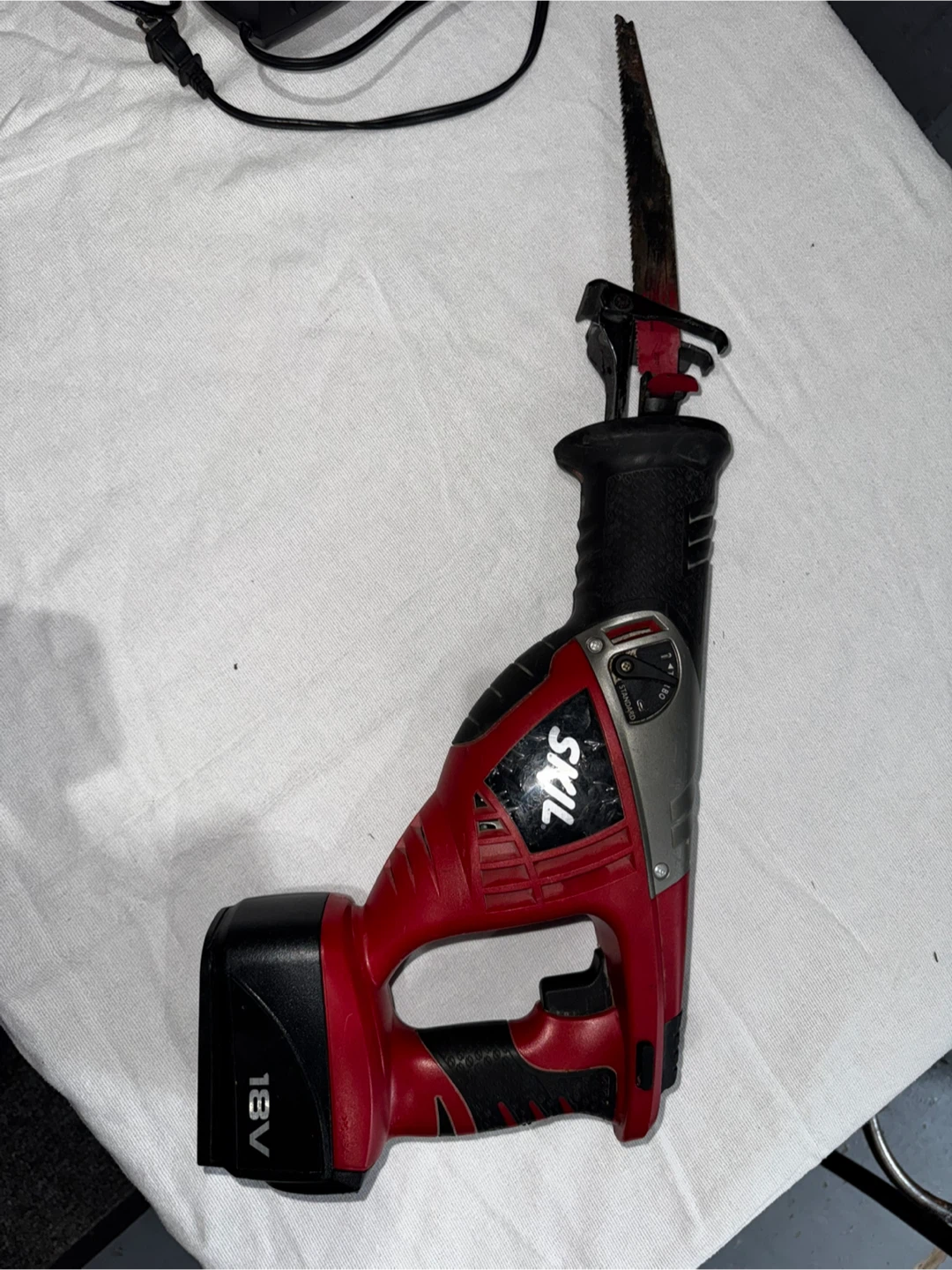 Skil 18V Reciprocating Saw with Battery and Charger - photo 2