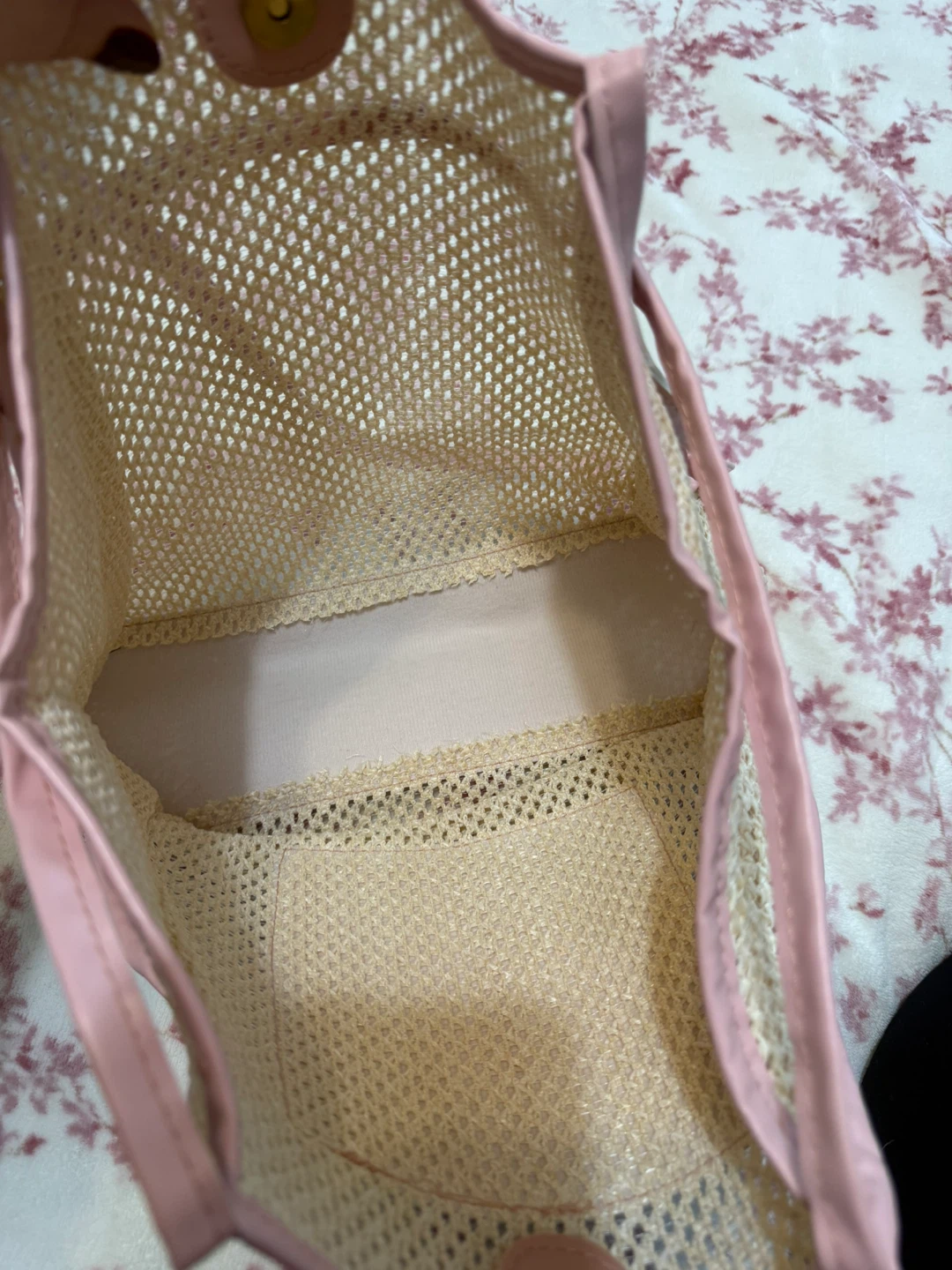 Pink and Beige Mesh Tote Bag - photo 4