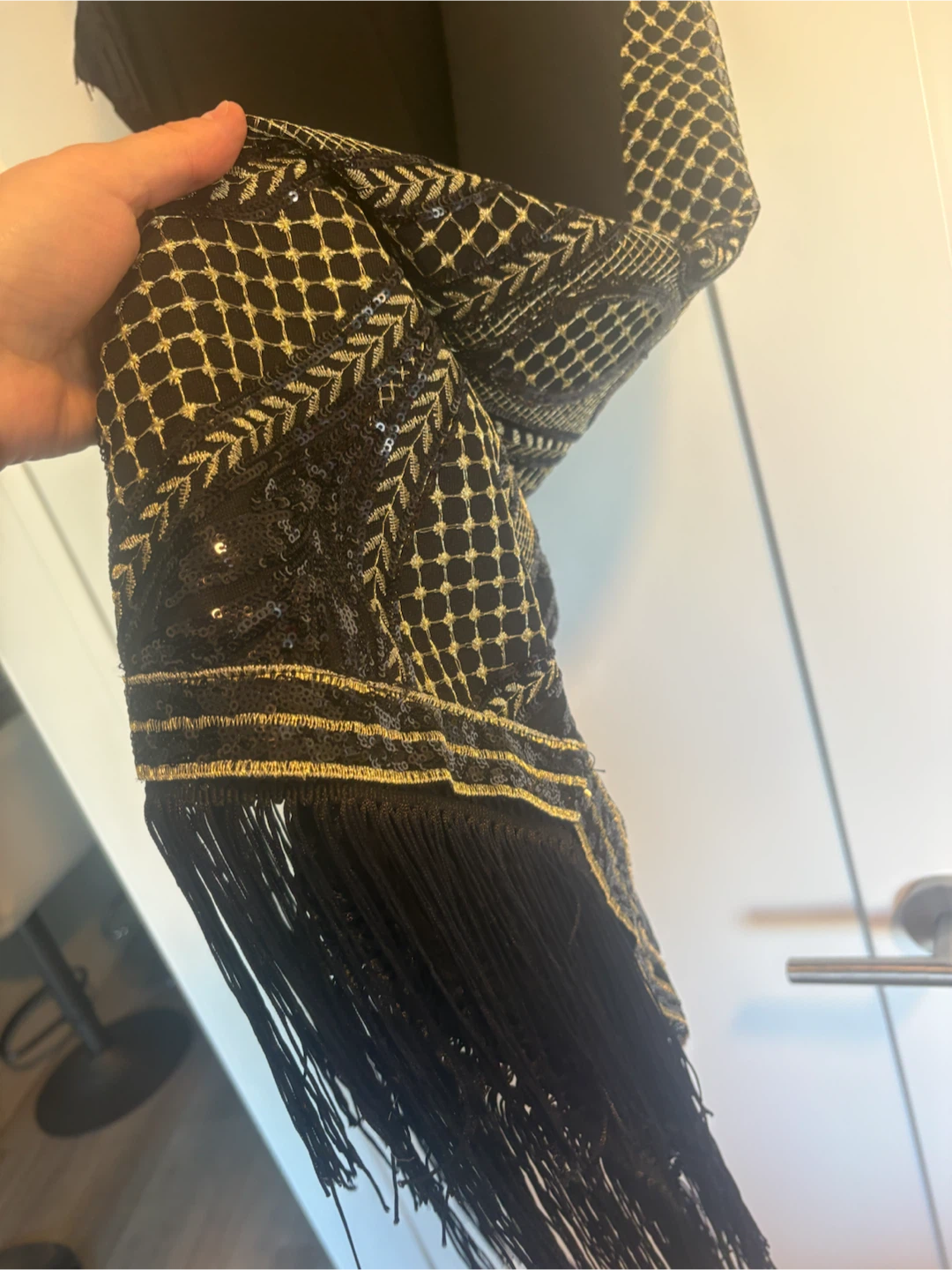Venus Black and Gold Sequin Fringed Dress Size 16 - photo 4