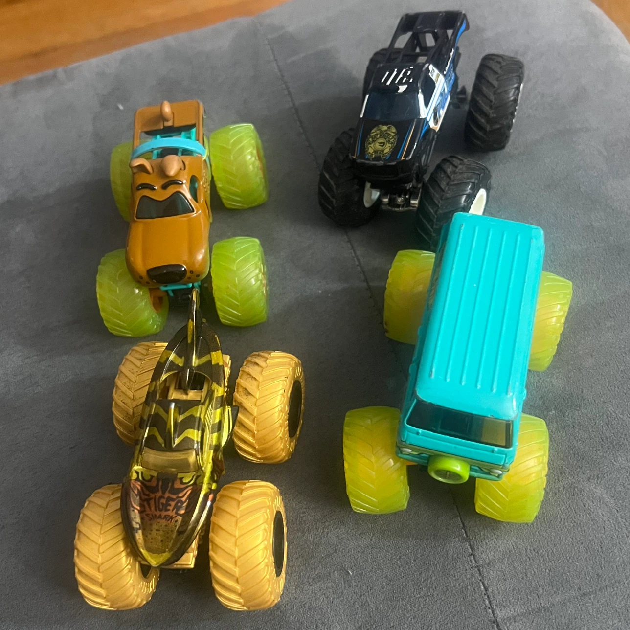 9 Hot Wheels Monster Trucks Toy Cars