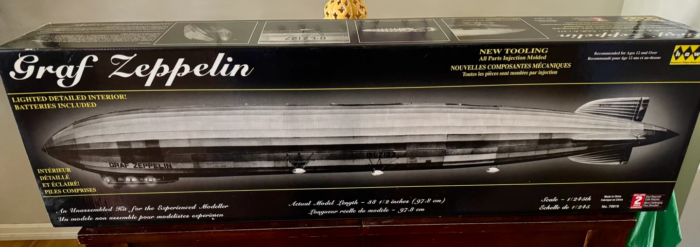 Lindberg Graf Zeppelin 1/245 Scale Model Kit