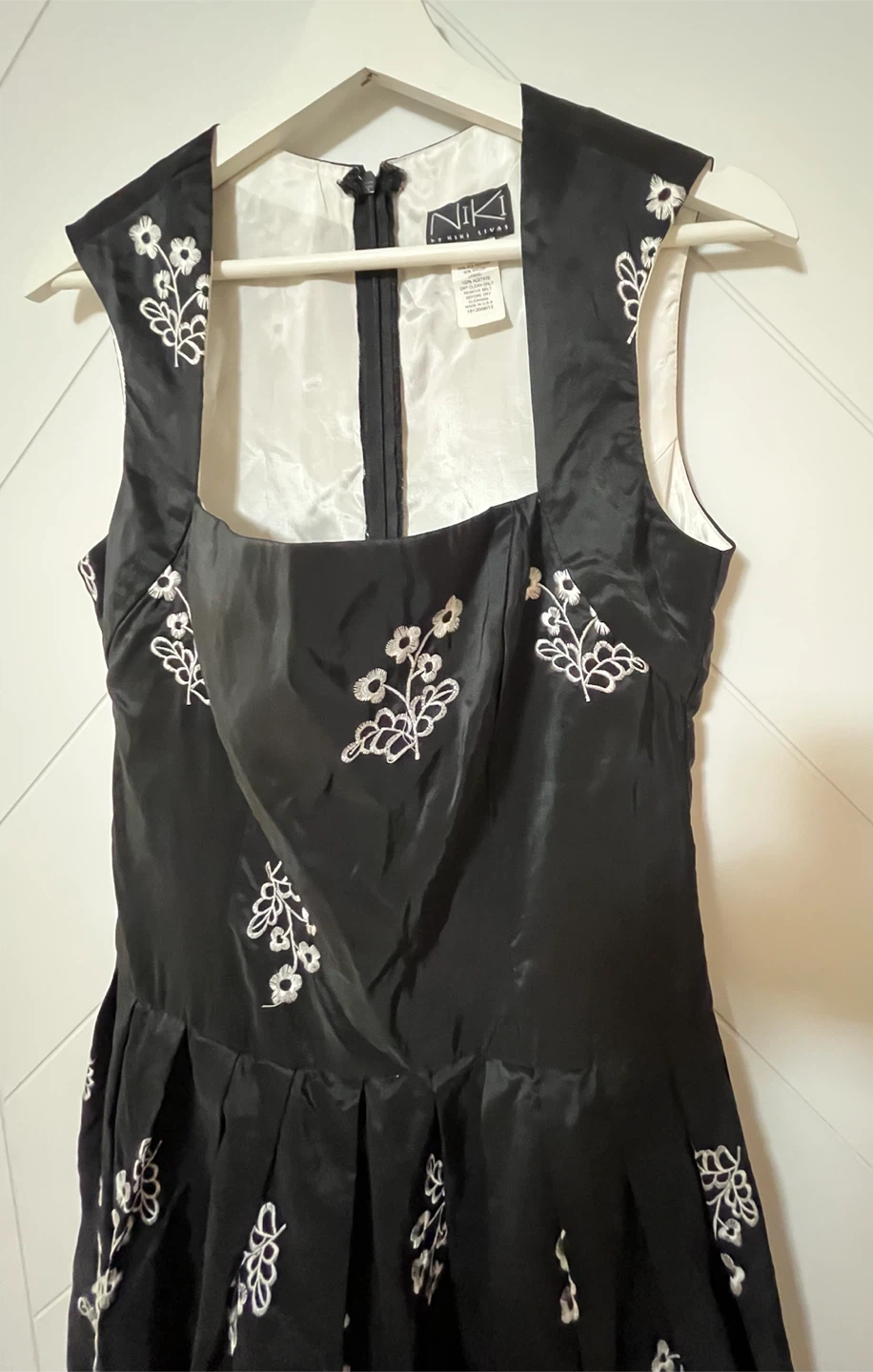 Niki by Niki Livas Floral Embroidered Dress - photo 4
