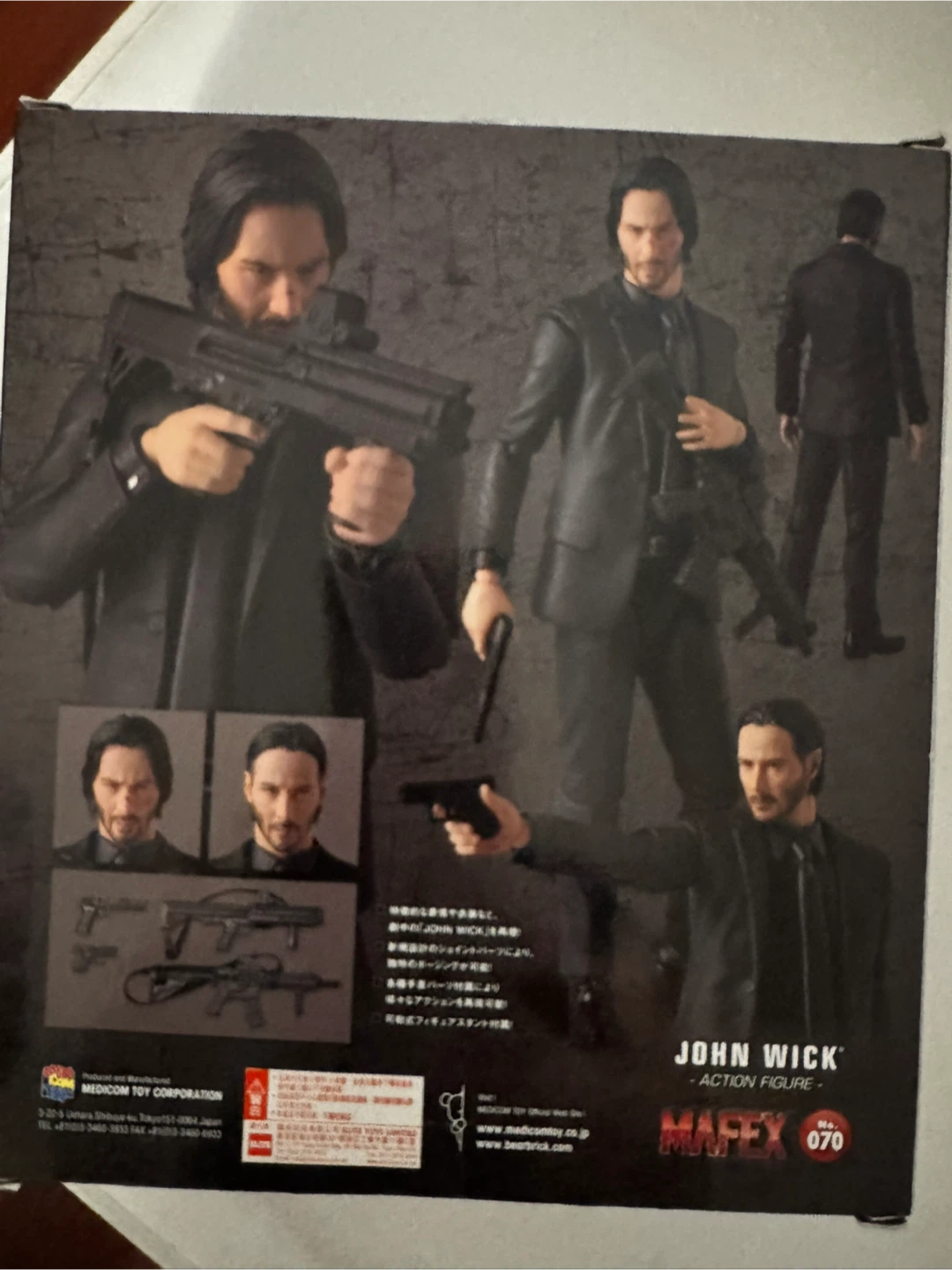 Mafex John Wick No. 070 Action Figure - photo 2
