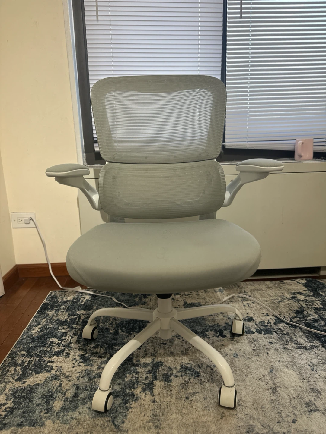 New Ergonomic Office Chair - White
