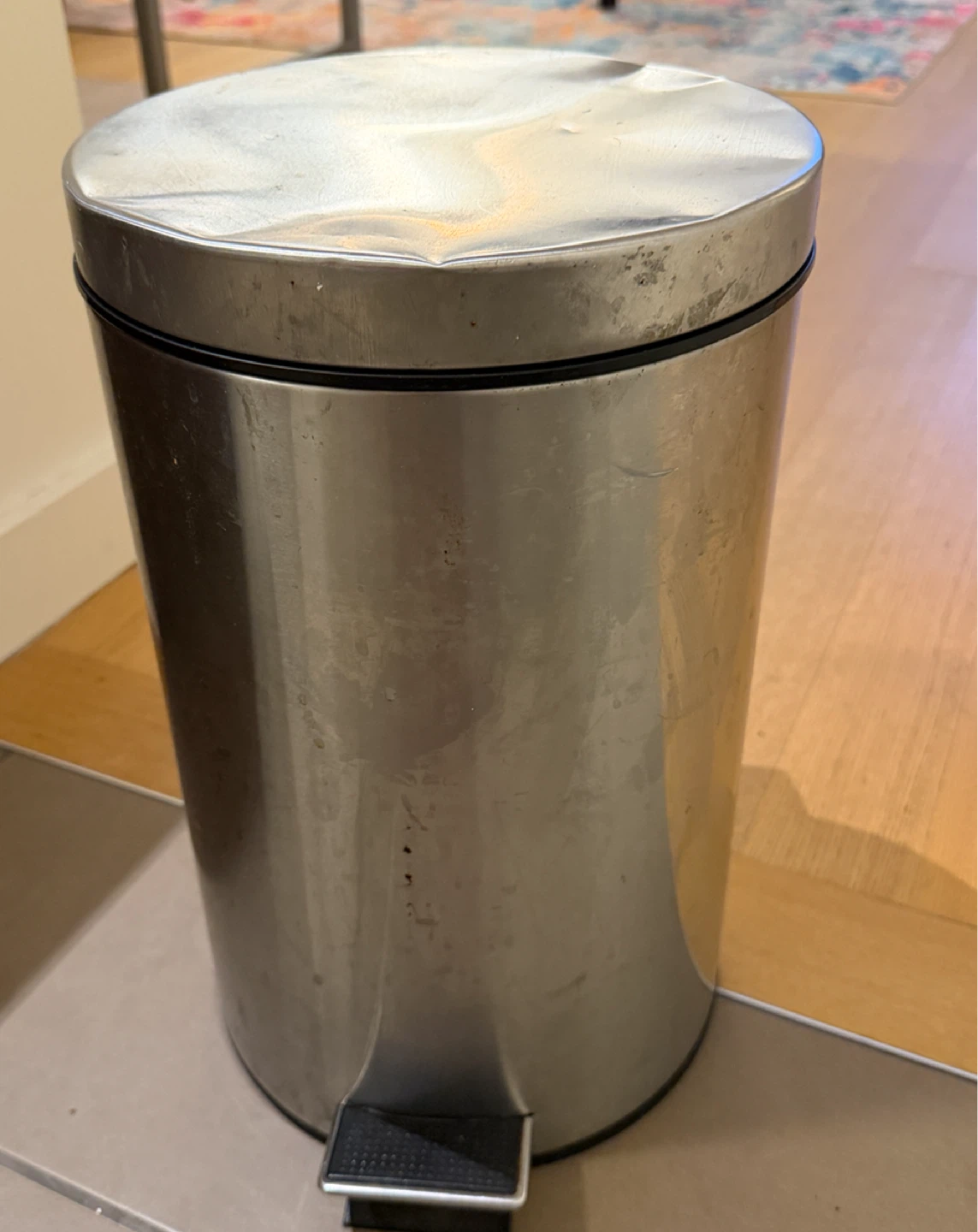 2 Trash Cans