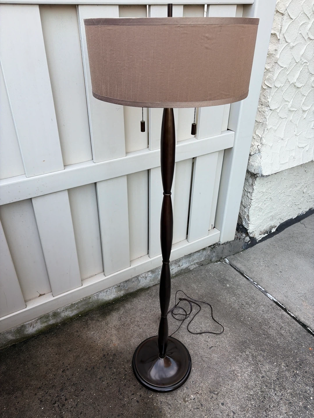 Bronze Finish Metal Floor Lamp with Brown Silk Drum Shade - photo 4