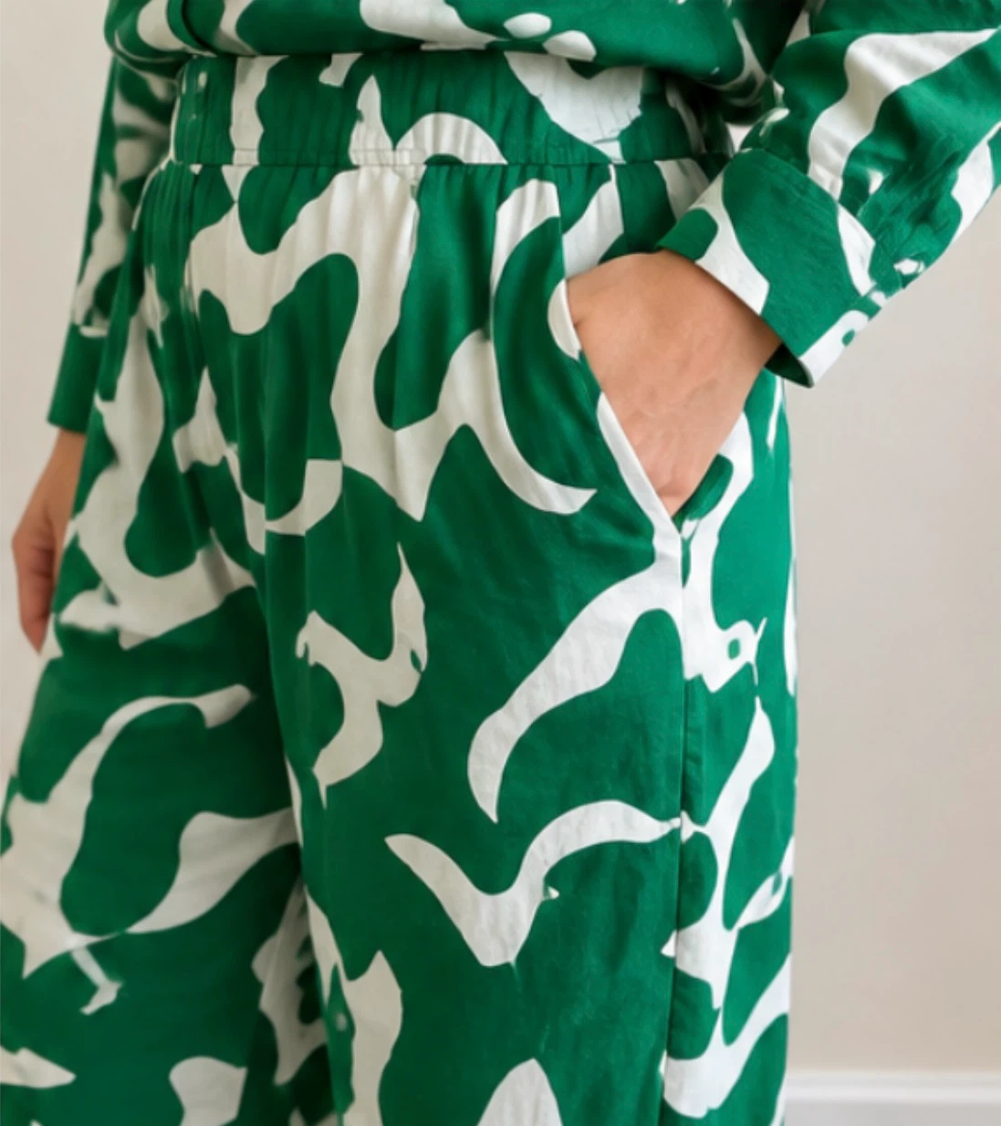 Green and White Patterned Two-Piece Set - photo 5