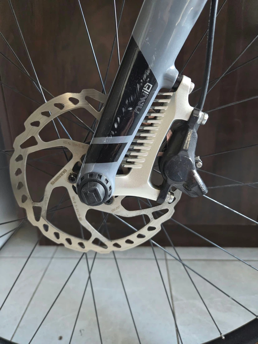 Marin Cortina Gravel Bike - photo 4